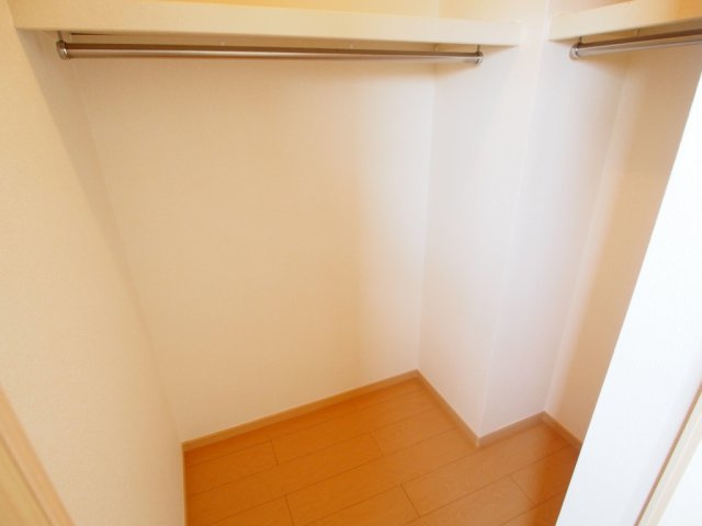 アバンツァ－トＭ　Ⅰの収納