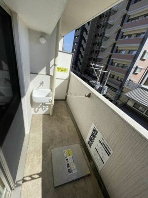 【バルコニー】 | ロイヤルヒルズ金池