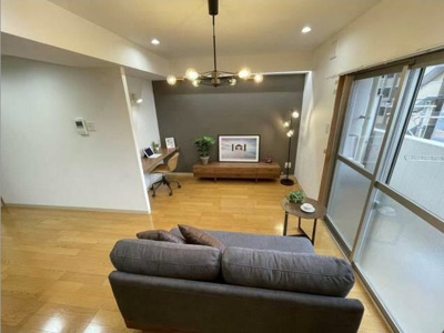 【居間・リビング】 | ロイヤルヒルズ金池