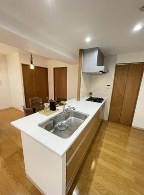 【キッチン】 | ロイヤルヒルズ金池