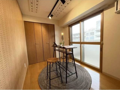 【洋室】 | ロイヤルヒルズ金池