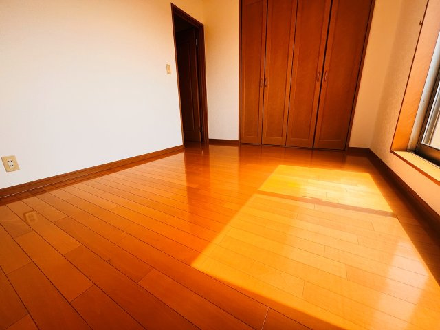 トゥインクルリトルスターの洋室|6帖の洋室です。