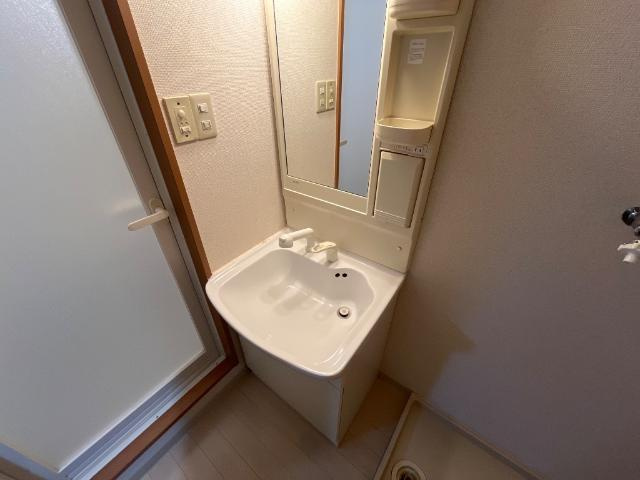 プライムガーデンの洗面所|洗髪洗面化粧台