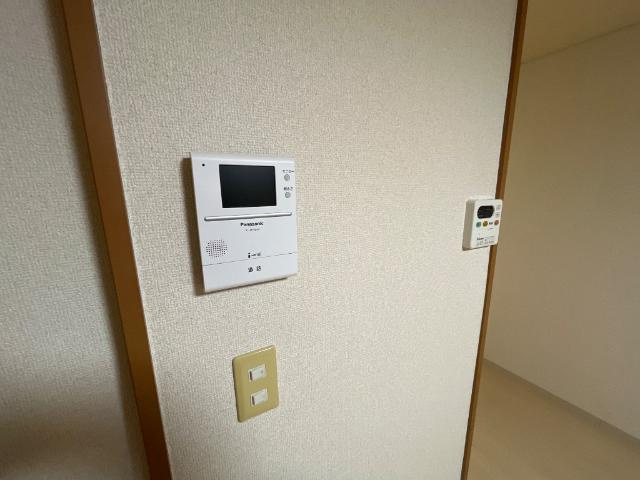 プライムガーデンの内装|カメラ付インターホン