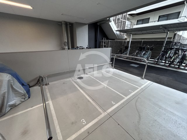 エスリード新北野アーデルのその他|エスリード新北野アーデル　バイク置き場