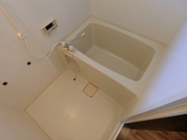 NIFTY（ニフティ）B棟の浴室