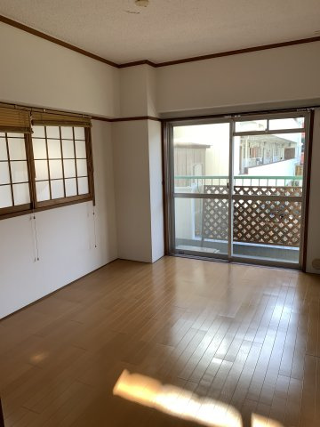 シャトー西明石の洋室|洋室6.0帖