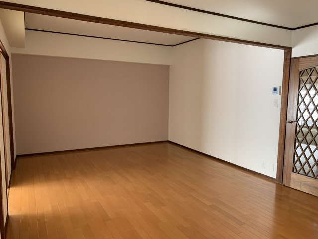 シャトー西明石の居間・リビング