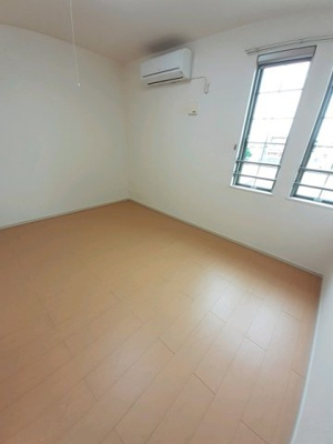 【内装】 | レディエンスＣ | 明るい室内です