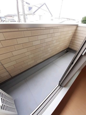 【バルコニー】 | レディエンスＣ | 開放的で明るい空間を演出してくれるバルコニーです