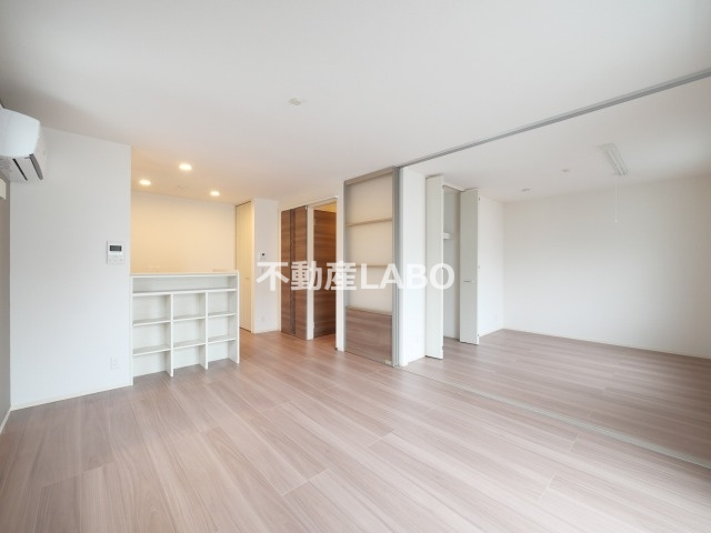 Lake Side Yamakiの内装