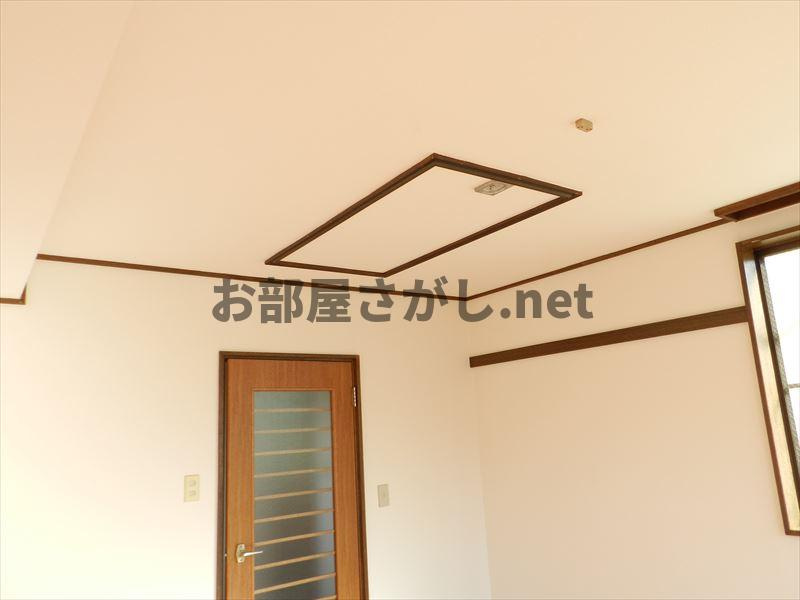 豊島区長崎４丁目のアパートの内装|階段を収納した様子です