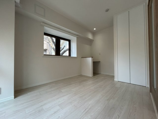 ハイタウン御殿山東の居間・リビング|ゆったり過ごせる居間です