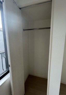 海老名市国分北２丁目のアパートの収納