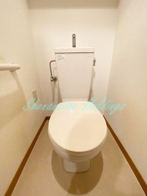 【トイレ】 | コーラルリーフ湘南 | 清潔感のあるトイレです