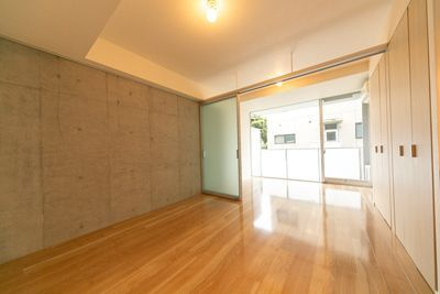 神楽坂南町ハウスの居間・リビング