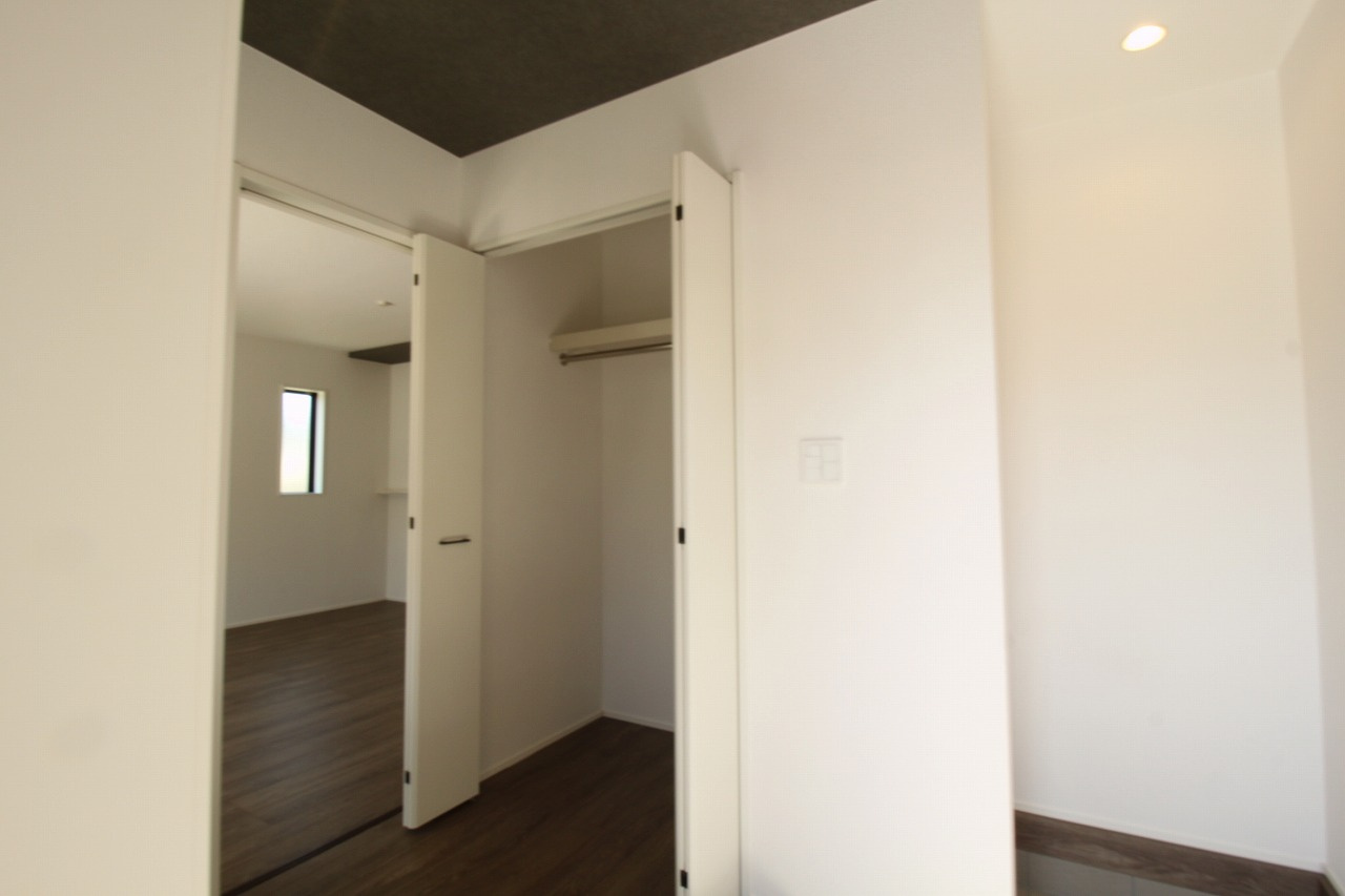 瀬戸東町３丁目　新築戸建　1号棟（全3棟）の収納|玄関収納