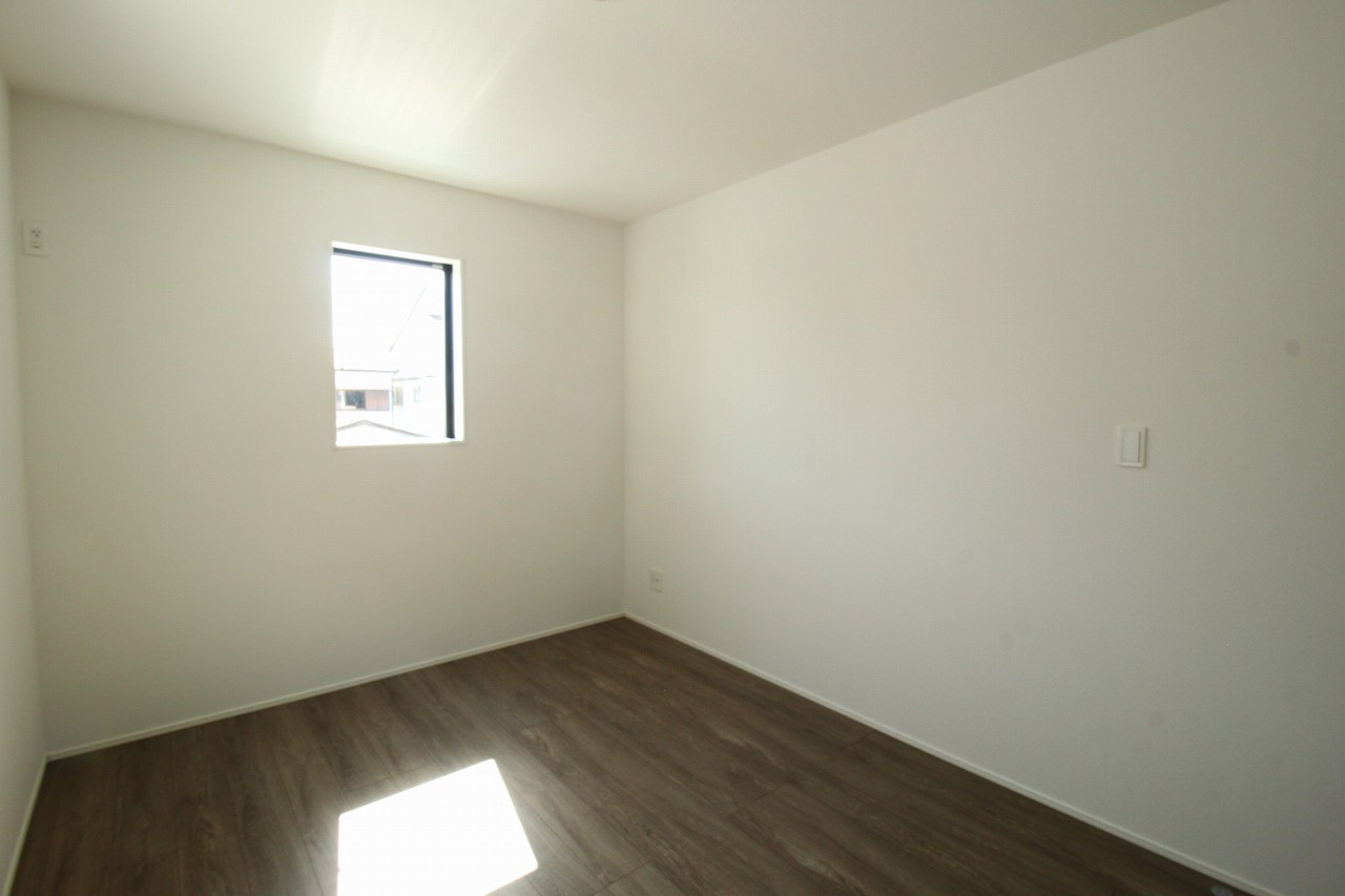 瀬戸東町３丁目　新築戸建　1号棟（全3棟）のバルコニー|インナーバルコニー　2F　南西の部屋　8.0帖