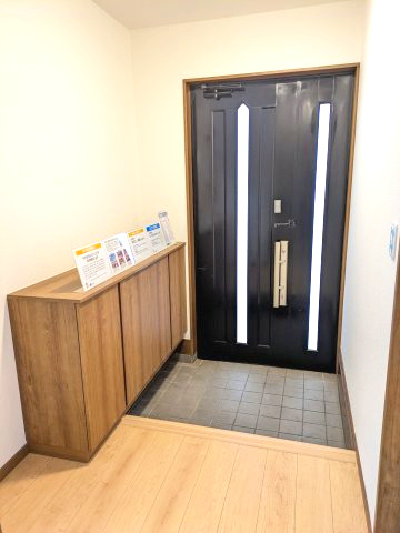 【玄関】 | 大網白里市みずほ台１丁目　中古戸建