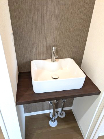 【独立洗面台】 | 大網白里市季美の森南３丁目　中古戸建 | ２階洗面