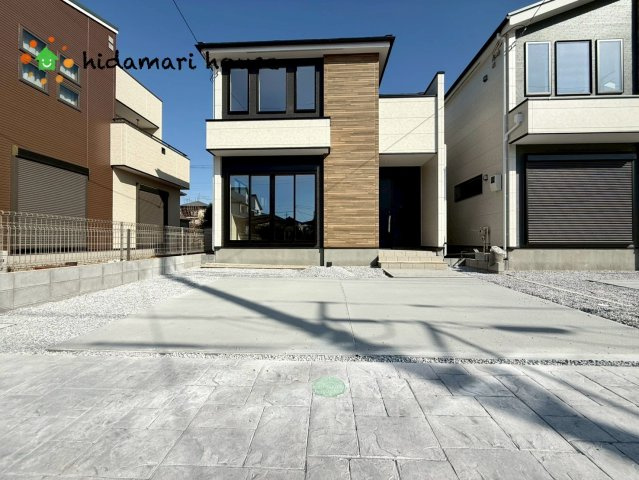 桶川市泉6期　新築戸建　GRACE01の駐車場