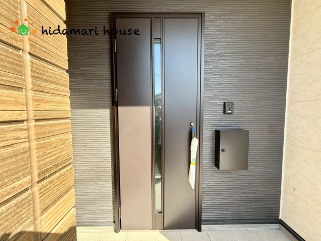 桶川市泉6期　新築戸建　GRACE01の玄関