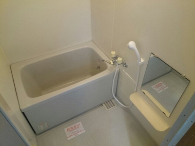 【浴室】 | レスポワールⅠ | ゆったり過ごせるお風呂です