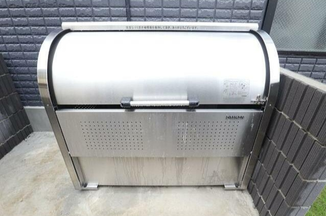 エクセラン南浦和のロビー