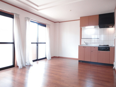 【居間・リビング】 | ミルフィオリⅡ | 同物件別室参照