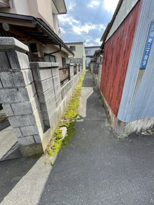 【前面道路含む現地写真】 | 山形市印役町　中古戸建