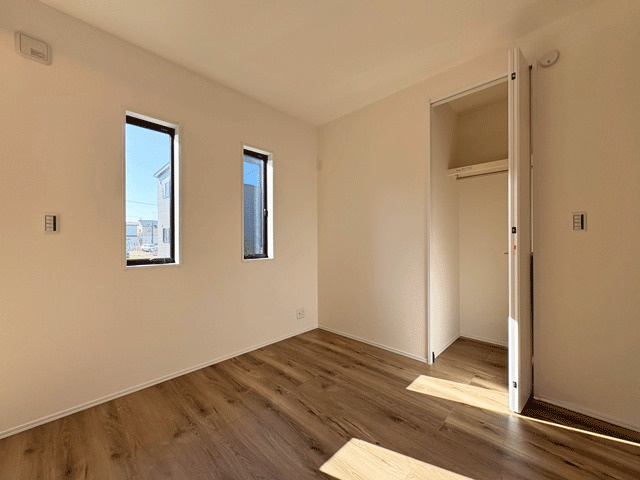 仙台市太白区東大野田の洋室