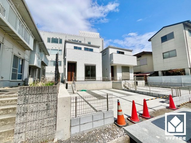 京田辺市三山木野神　1期　1号地の外観