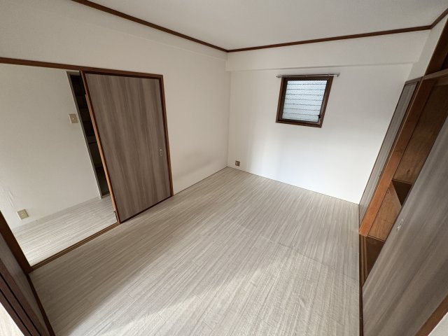 グランドメゾン大津和の寝室