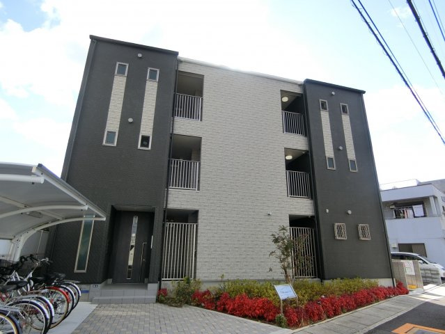 ヴィルヌーブ庄屋の外観