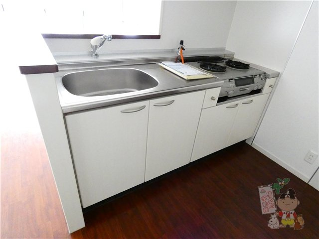 フラッツア西市のキッチン