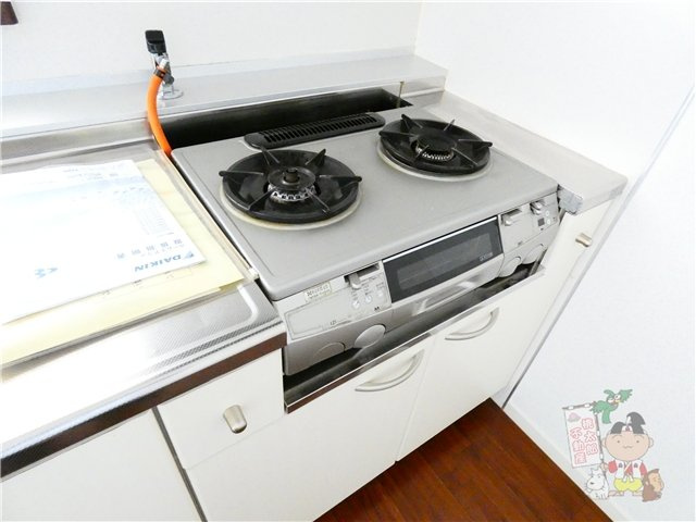 フラッツア西市のキッチン