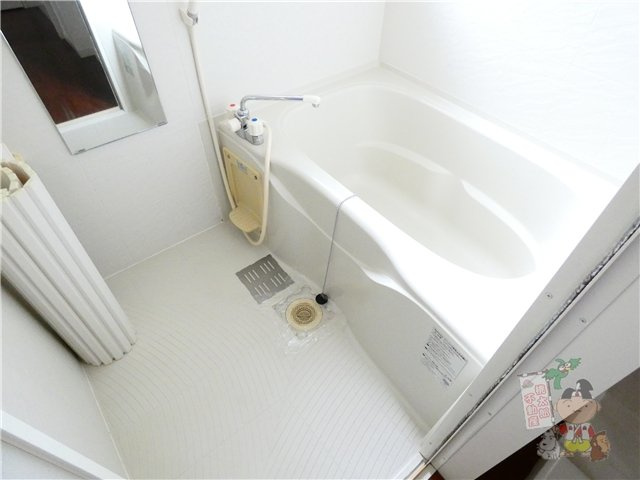 フラッツア西市の浴室