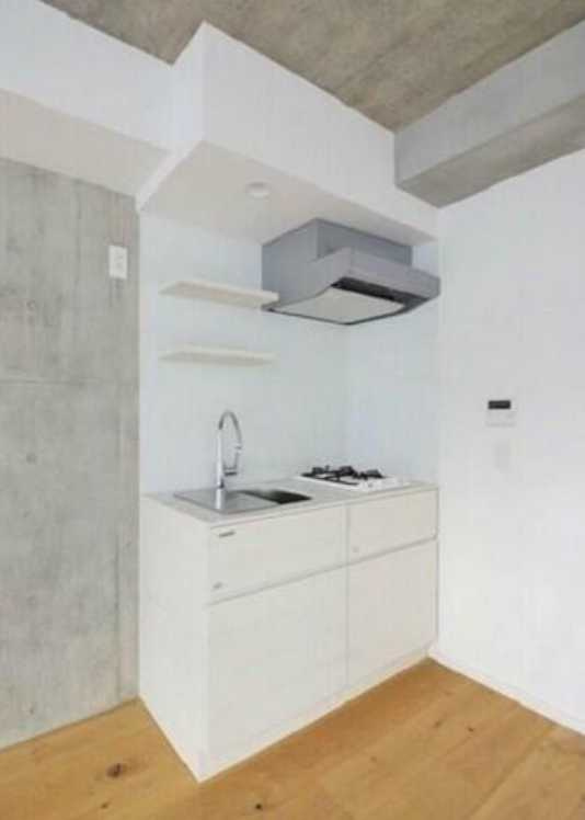 LEGALAND三軒茶屋ANNEX　ネット無料　築浅　デザイナーズのキッチン