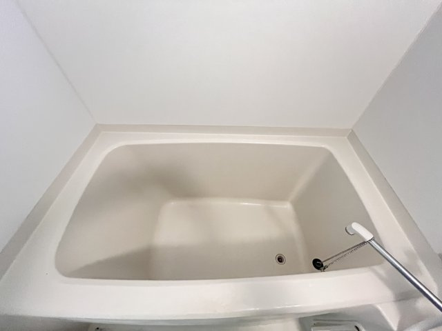 フォレストKの浴室|反転タイプとなります。
現状優先となります。