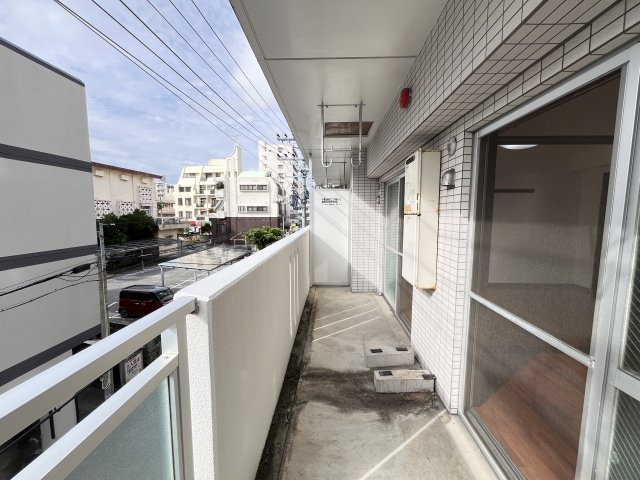 フォレストKのバルコニー|階数は異なります。
反転タイプとなります。
現状優先となります。
