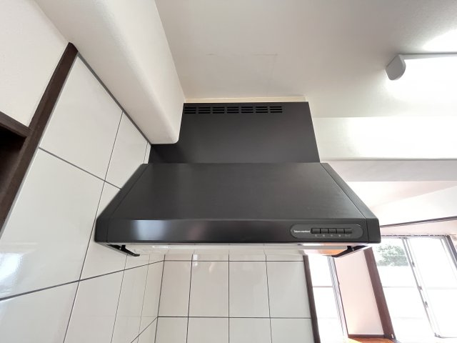 フォレストKの玄関|反転タイプとなります。
現状優先となります。