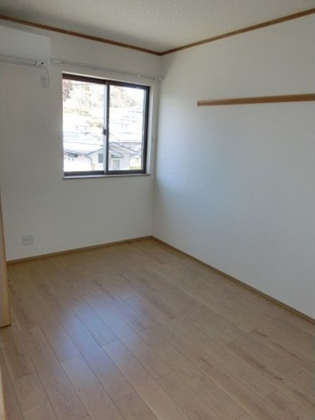 グランドソレイユ幸の居間・リビング