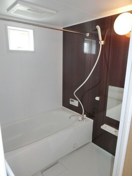 グランドソレイユ幸の浴室