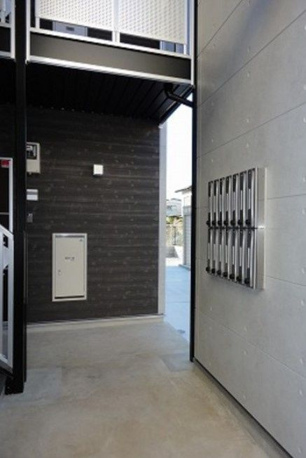 リブリ・加倉のエントランス