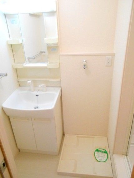 ピノーラの洗面所