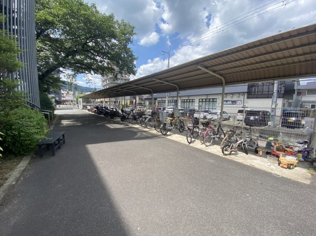 北山グランドハイツの駐輪場