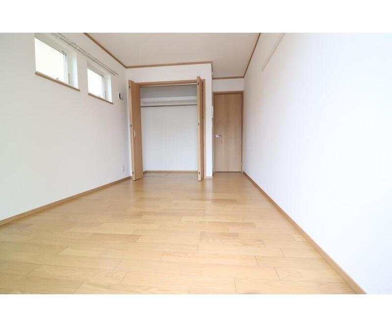 ジュネス東松戸の居間・リビング