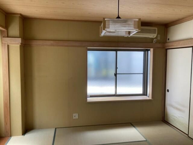 ブリーズ白山の居間・リビング