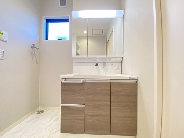 【独立洗面台】 | トレステージ小山2丁目Ⅲ