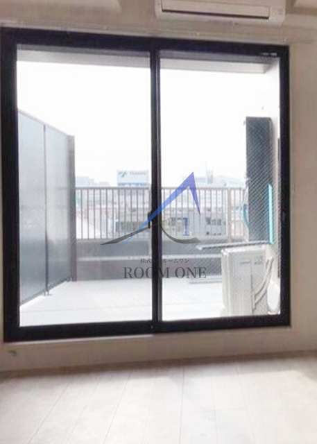 オークレジデンス亀沢の居間・リビング|洋室のお部屋です。